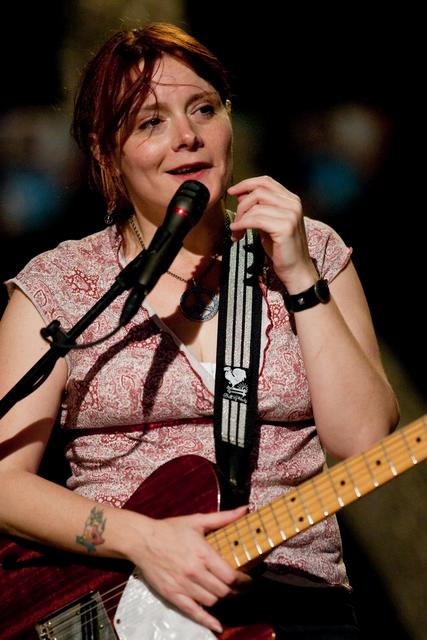 Carolyn Wonderland at Nutty Brown Cafe - June 6, 2008