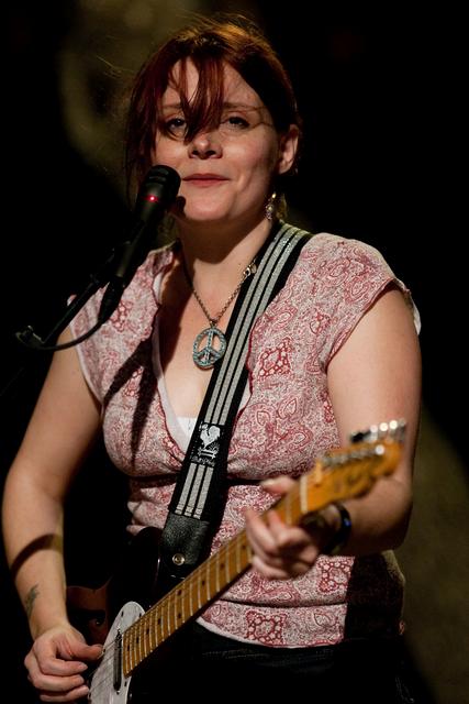 Carolyn Wonderland at Nutty Brown Cafe - June 6, 2008